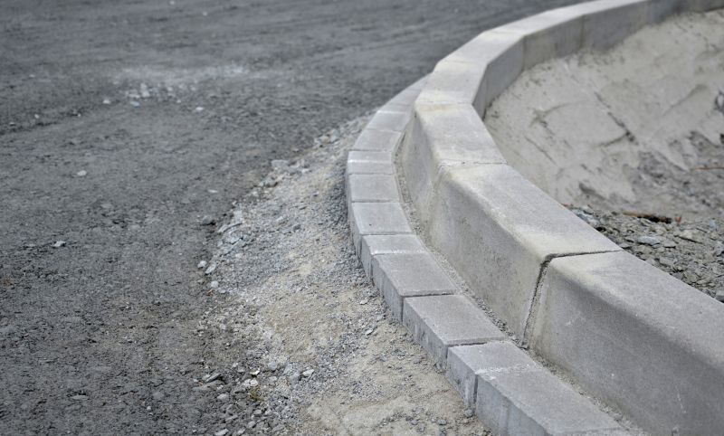 Cement Curbing Installation in Honolulu, HI