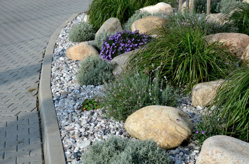 Landscape Curbing Replacement in Honolulu, HI